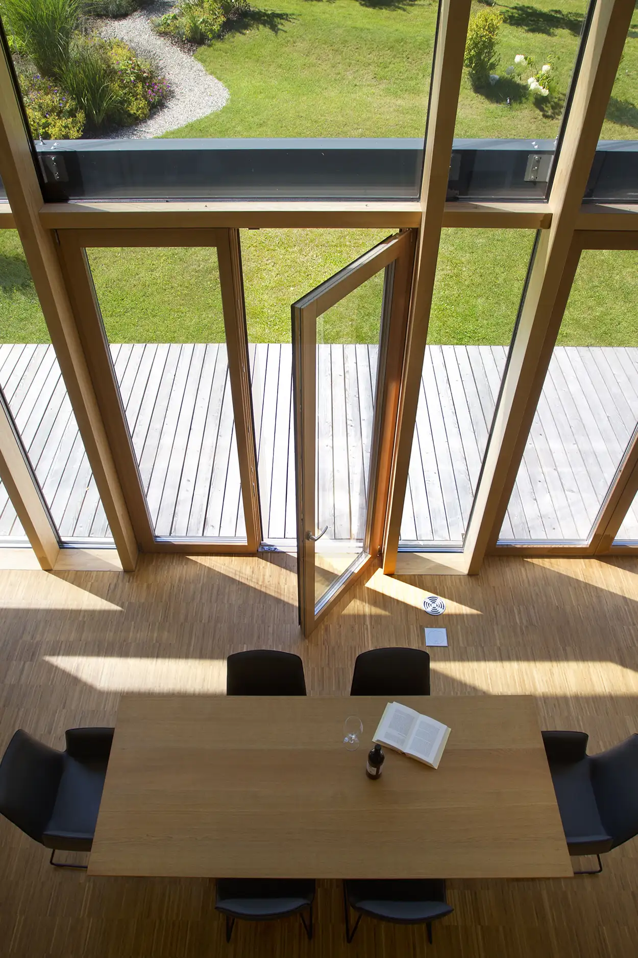 Lift & Slide Doors